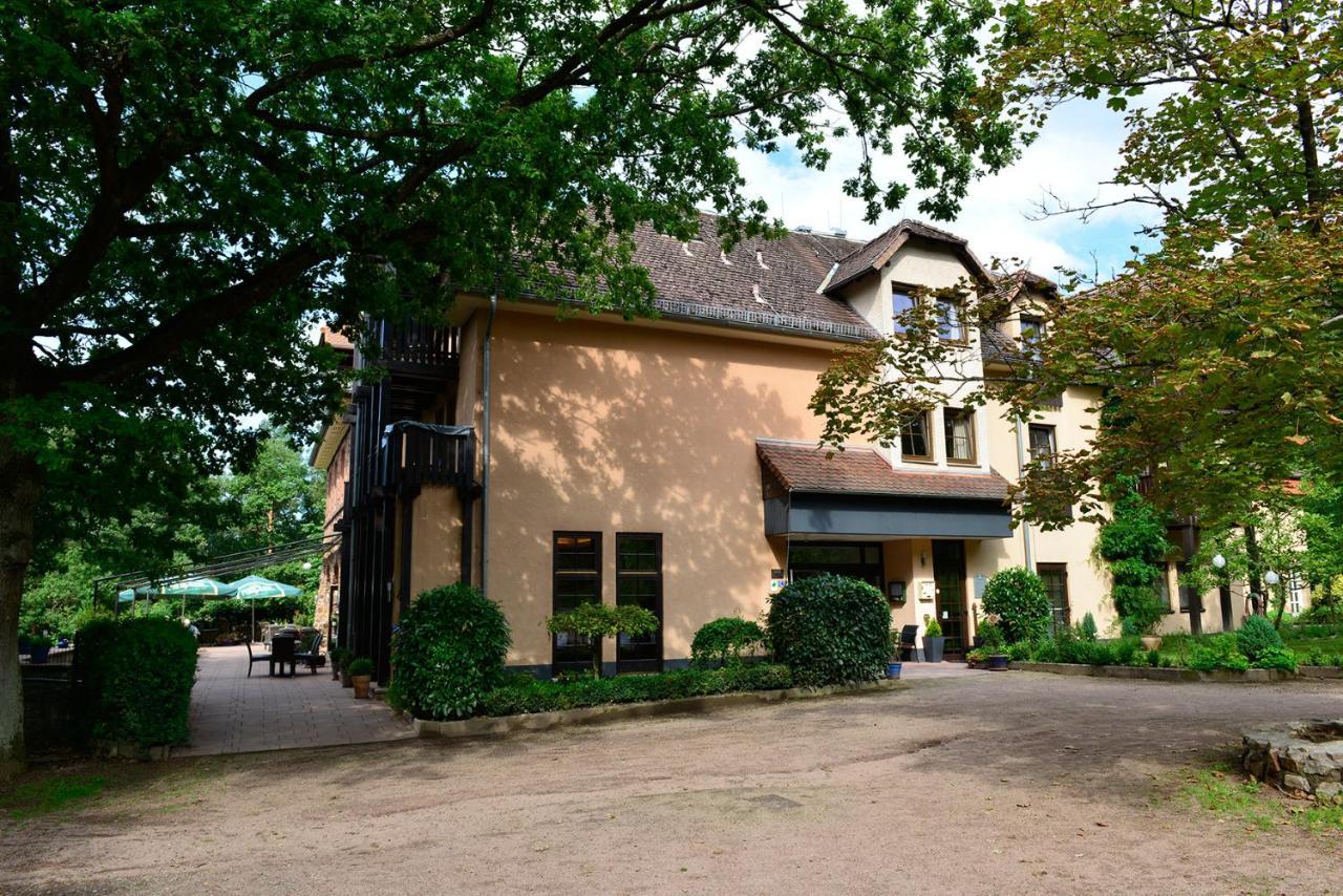 Bb Haus Neugebauer Garni Hotel Гайзенхайм Екстериор снимка